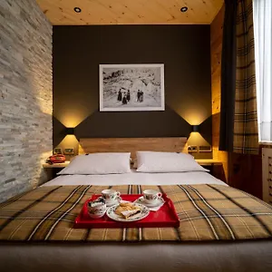 *** Hotel Meuble Garni Della Contea Włochy