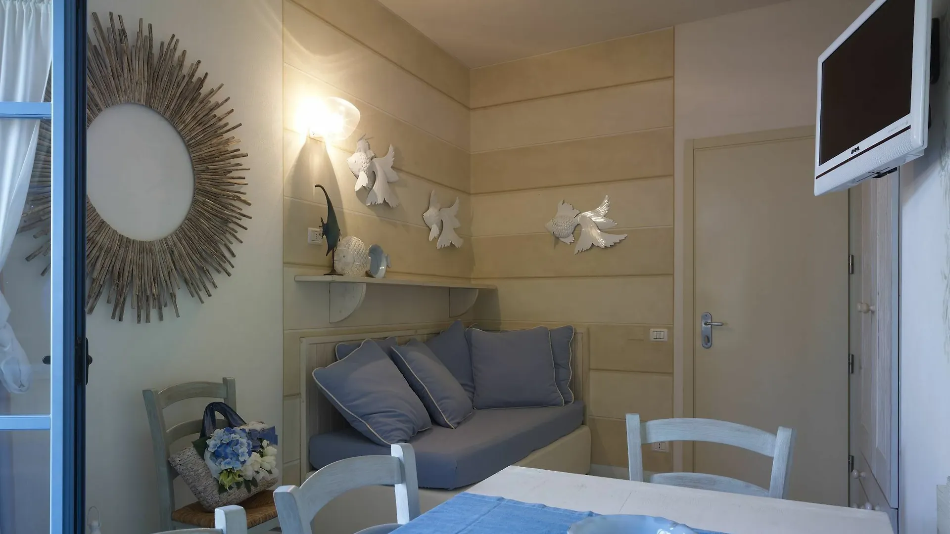 Hotel apartamentowy Villa Mazzanta Relais & Residence Vada