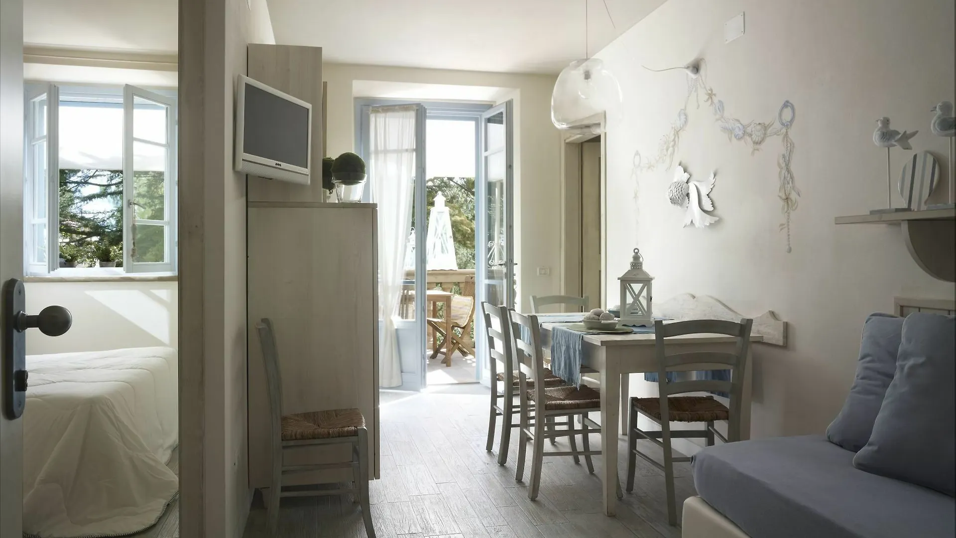 Hotel apartamentowy Villa Mazzanta Relais & Residence Vada
